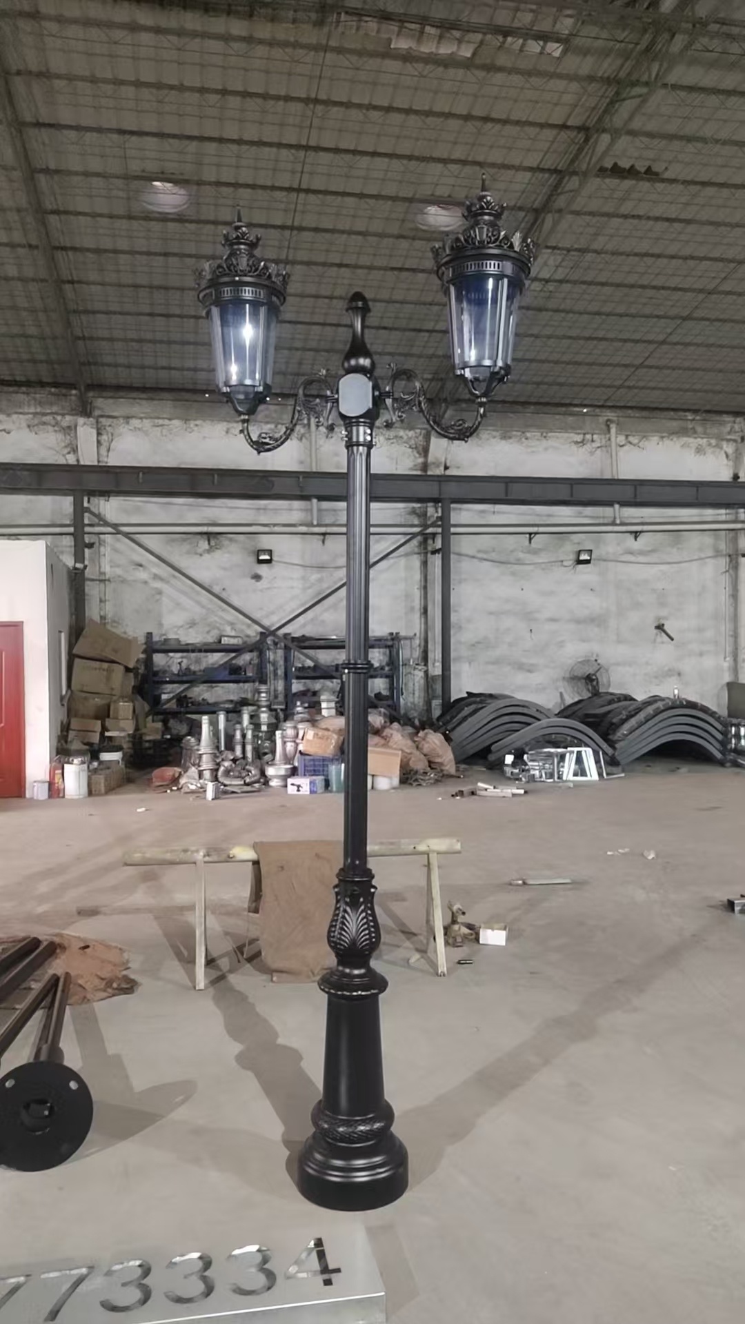 Oświetlenie ogrodowe w stylu h – Outdoor Lighting Spanish Style recenzja i cena